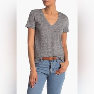 Madewell Basic Heather Gray T-shirt Women’s size Small V neck short sleeve
